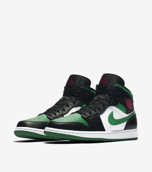 Air Jordan 1 Mid 'Pine Green' Release Date. Nike SNKRS PH