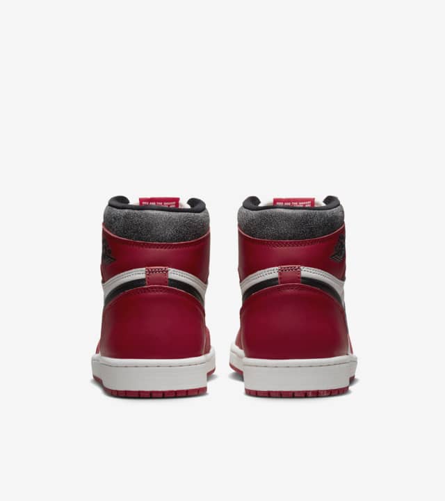 Air Jordan 1 'Chicago' (DZ5485612) Release Date. Nike SNKRS SG