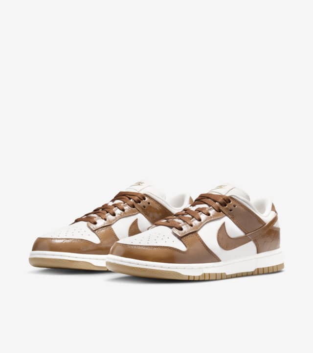 Women's Dunk Low 'Ale Brown' (FJ2260-001) release date. Nike SNKRS LU