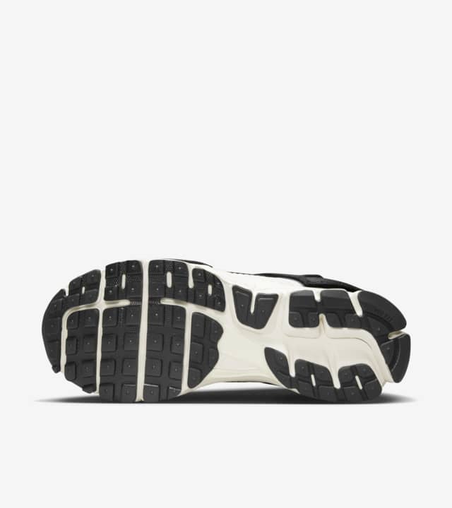 nike vomero 5 dark grey