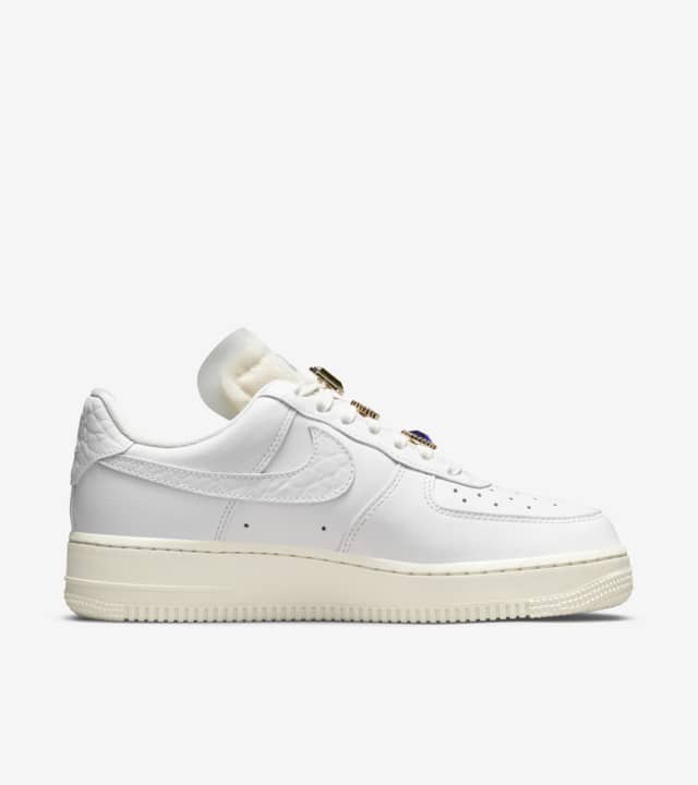 Nike air force mit kleinen silbernen nike zeichen Clearance