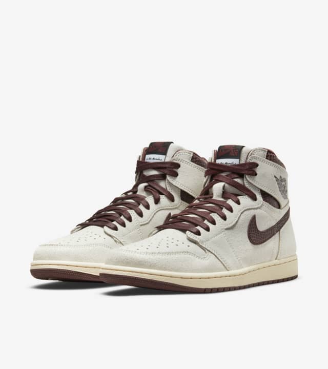 Air Jordan 1 x A Ma Maniére 'Sail and Burgundy' (DO7097100) Release