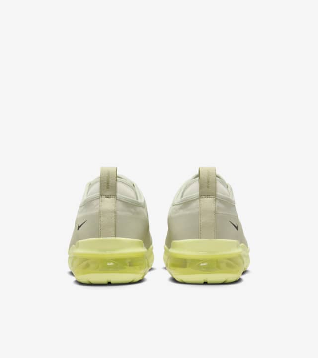 nike vapormax se luminous green