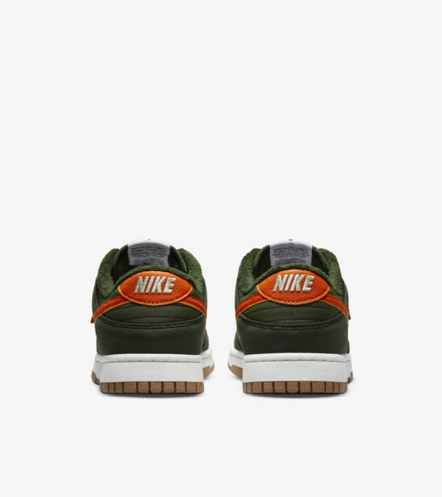 Dunk Low 'Next Nature' (DD3358-300) Release Date. Nike SNKRS ID