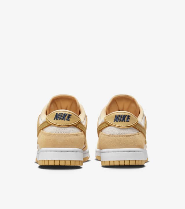 Women's Dunk Low 'Gold Suede' (DV7411-200). Nike SNKRS GB