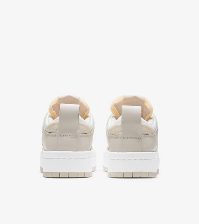 nike low disrupt desert sand