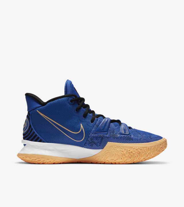 finishline kyrie 7