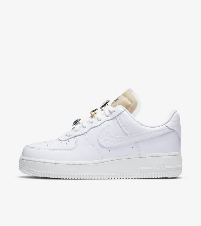 Women's Air Force 1 'White Lace' Release Date. Nike SNKRS IL