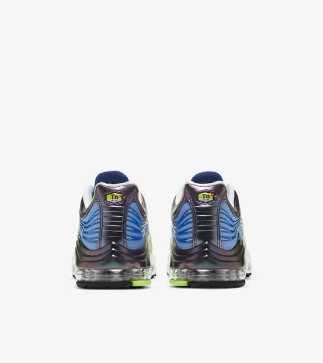 blue nike air maxes