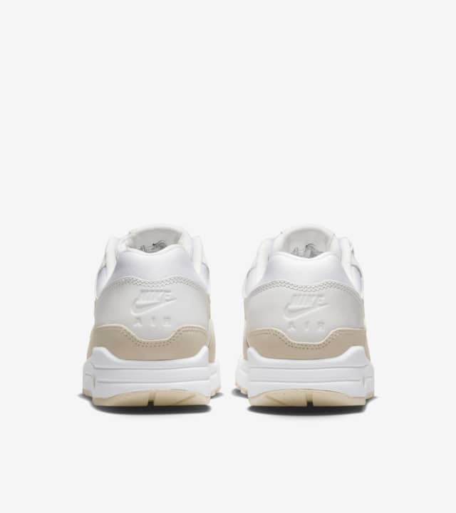 Women's Air Max 1 'Sand Drift' (FB5060-100) Release Date. Nike SNKRS MY
