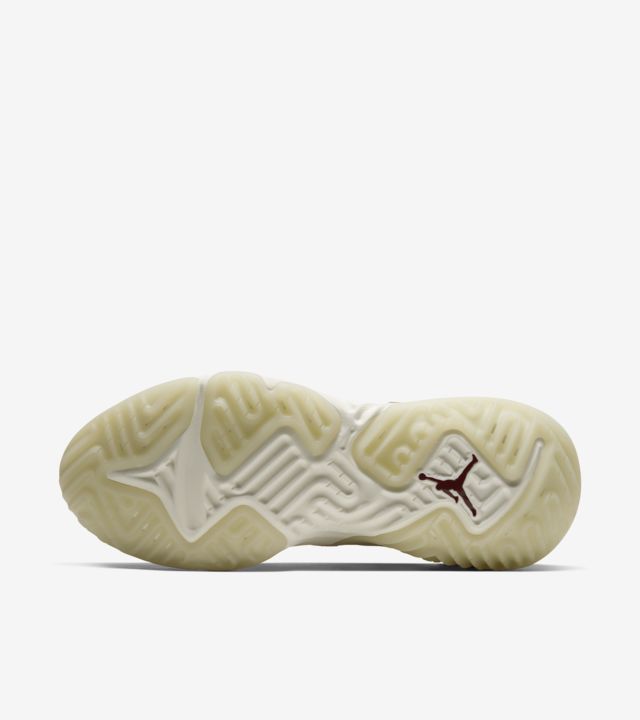 jordan delta tan womens