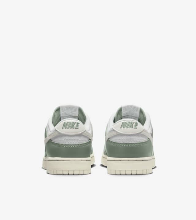 Dunk Low 'Mica Green' (DV7212-300) Release Date . Nike SNKRS IN