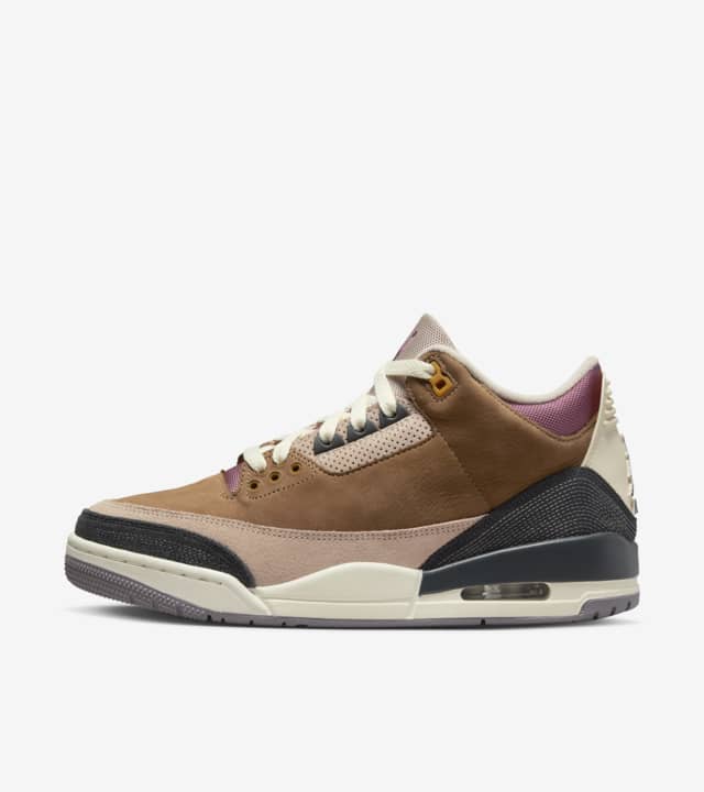 nikes with brown