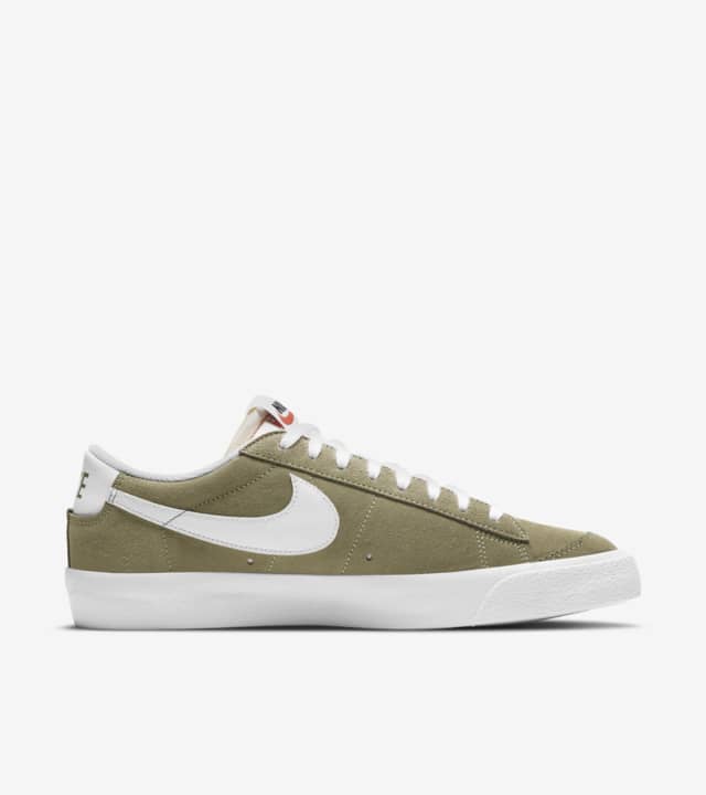 blazer low 77 suede medium khaki stockx