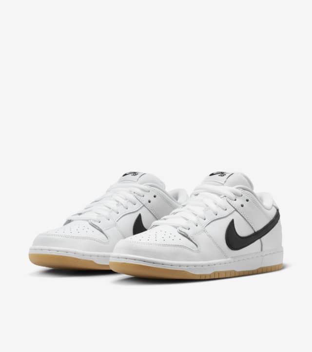nike dunk low pro sb supreme