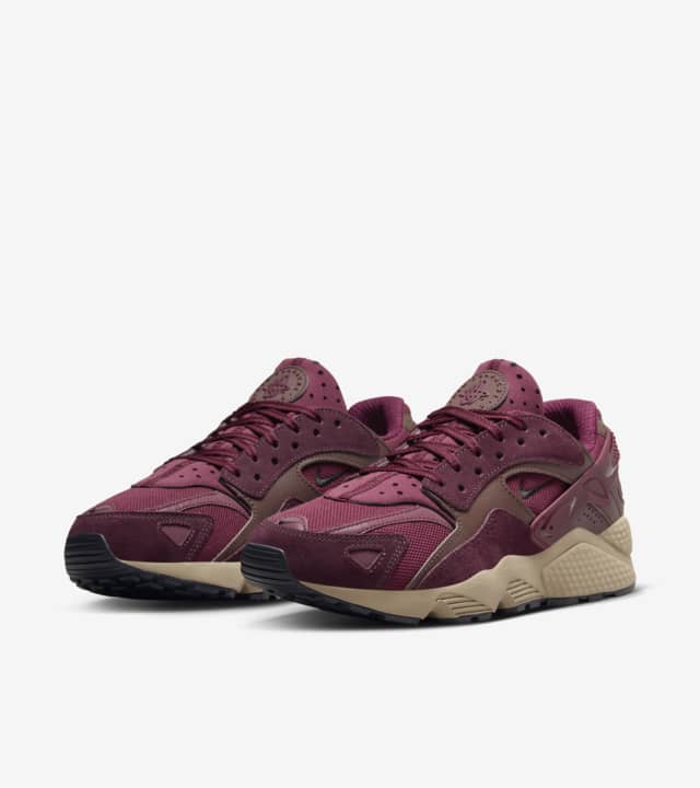 nike huarache burgundy womens