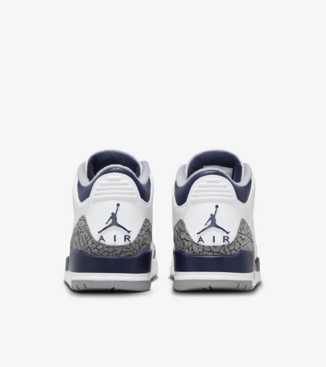 Air Jordan 3 'Midnight Navy' (CT8532-140) release date. Nike SNKRS BG