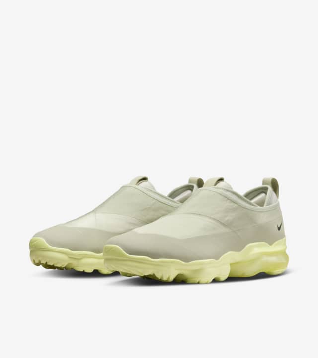 nike air vapormax luminous green