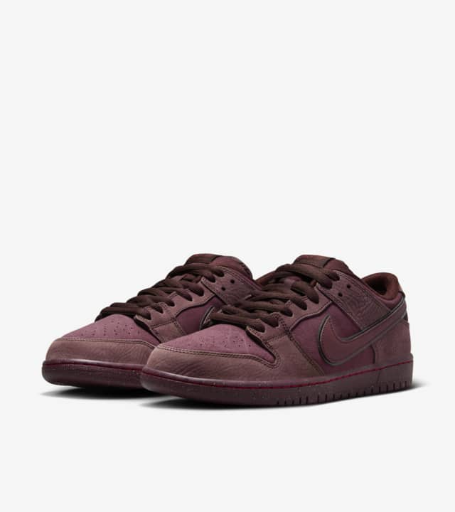 Nike SB Dunk Low "Burgundy Crush" (FN0619600) Erscheinungsdatum