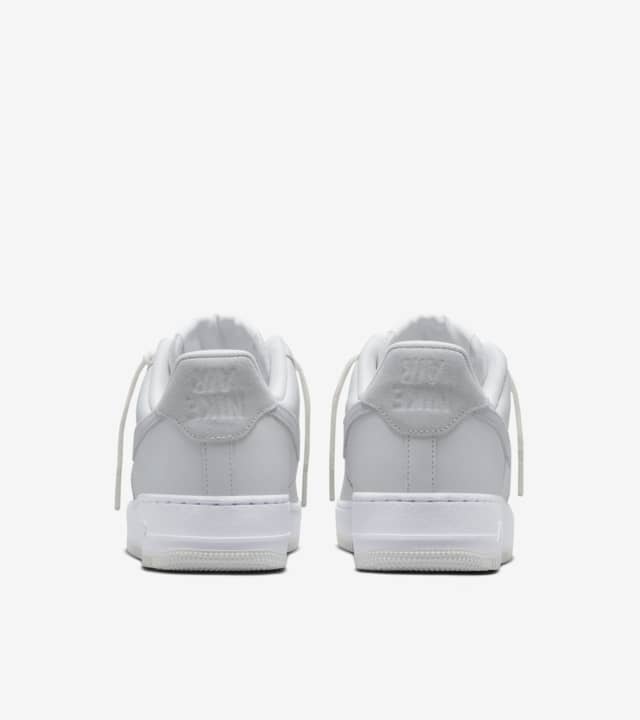 Air Force 1 x Slam Jam 'Summit White' (DX5590-100). Nike SNKRS IL