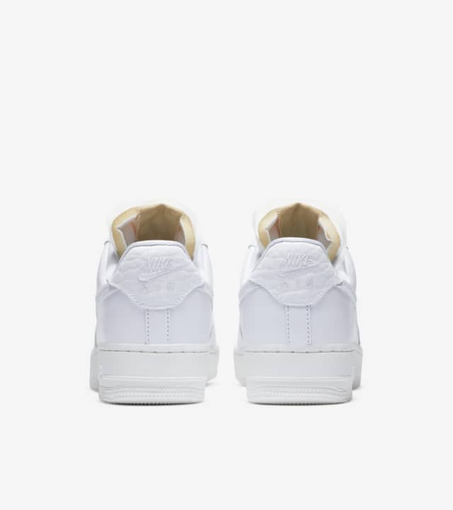 Women's Air Force 1 'White Lace' Release Date. Nike SNKRS IL