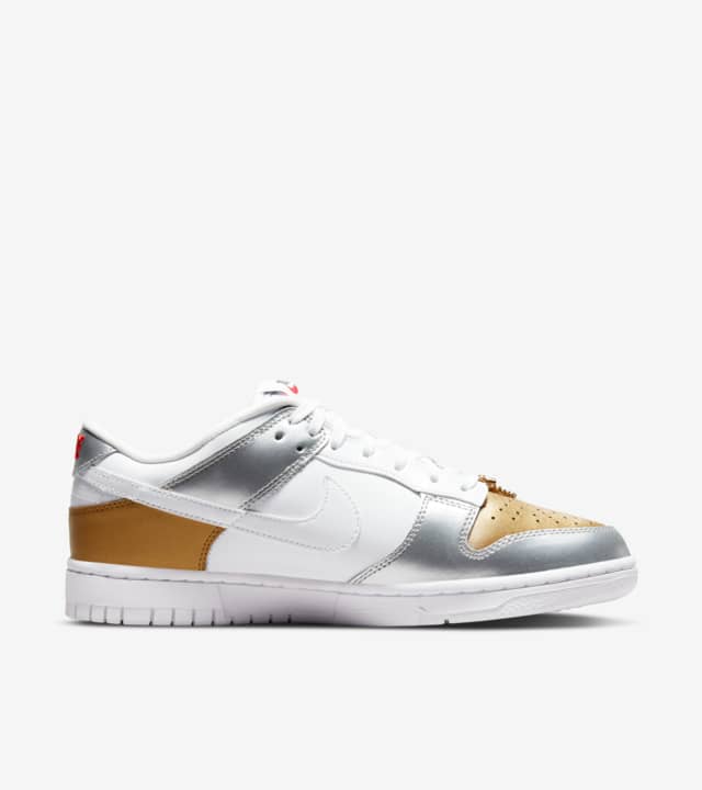 Women's Dunk Low 'Heirloom' (DH4403-700) Release Date. Nike SNKRS MY
