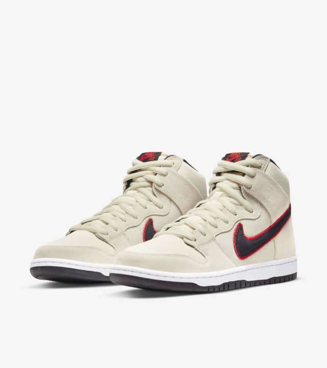 sb dunk high premium coconut milk and black