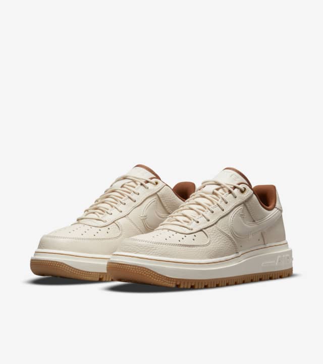 Air Force 1 Luxe 'Pearl White' Release Date. Nike SNKRS VN