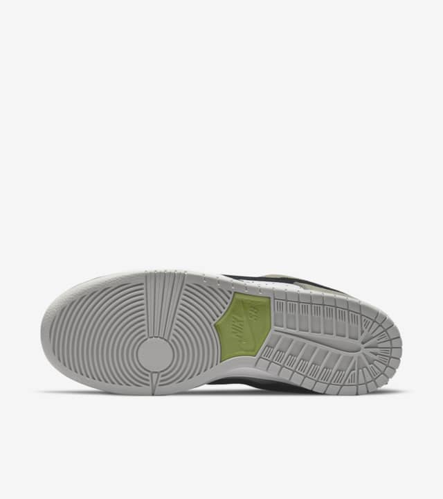 SB Dunk Low 'Chlorophyll' (BQ6817-011) Release Date