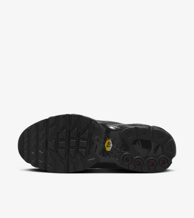 NIKE AIR MAX PLUS TNPO エアマックスプラス　ティエンポ