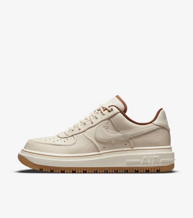 Air Force 1 Luxe 'pearl White' 發售日期. Nike Snkrs Tw