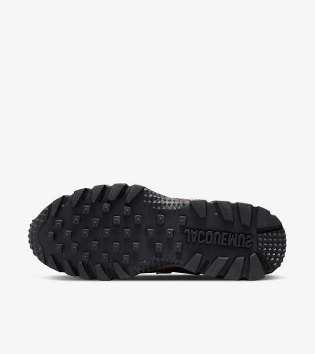 【NIKE公式】エア フマラ x ジャックムス 'Ale Brown and Gold' (DR0420200 / NIKE AIR