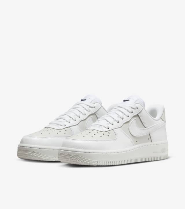 nike air force 107 light bone white photon dust