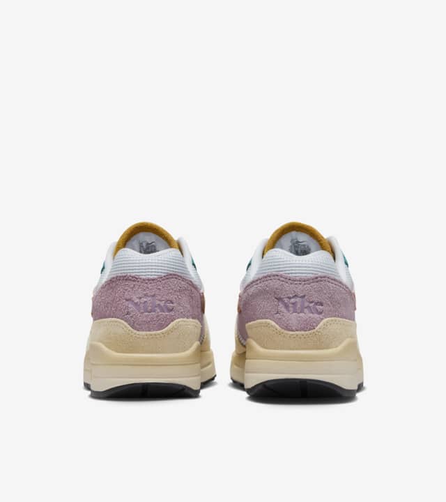 Women's Air Max 1 'Grain and Gold Suede' (FN7200-224) release date ...