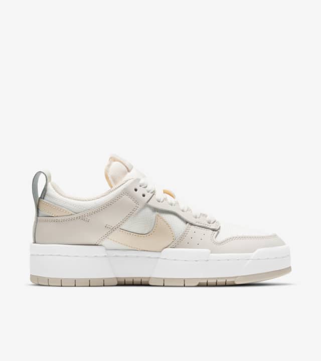 nike low disrupt desert sand