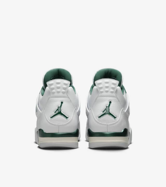 Air Jordan 4 'Oxidised Green' (FQ8138-103) release date. Nike SNKRS IL