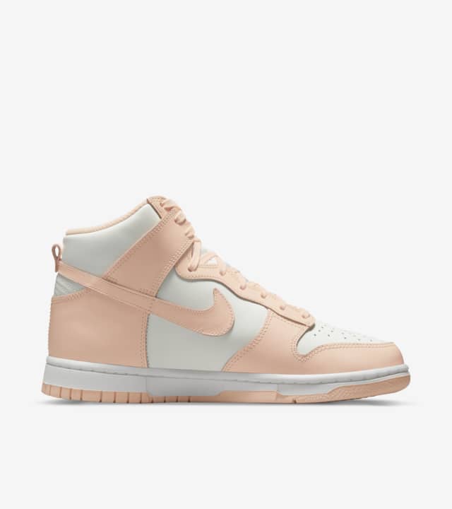 nike dunk high wmns crimson tint