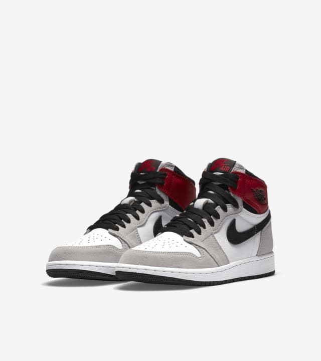 Air Jordan 1 'Smoke Grey' Release Date. Nike SNKRS SG
