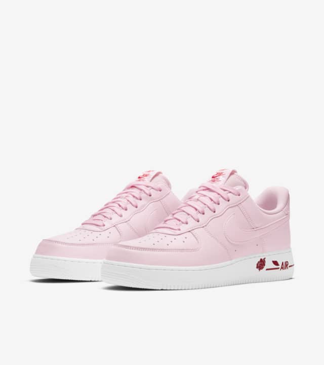 Air Force 1 'Pink Bag' Release Date. Nike SNKRS HR