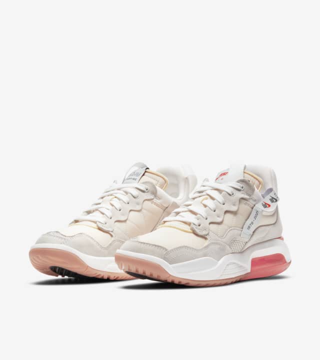 jordan futur noir femme