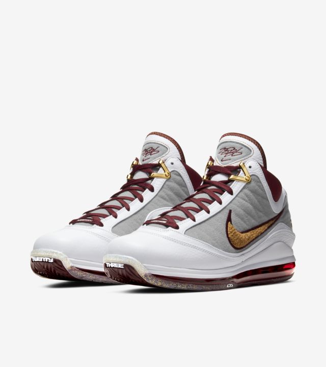 LeBron 7 'MVP' 發售日期. Nike SNKRS TW