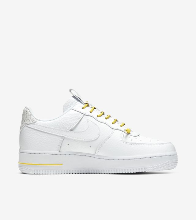 Women's Air Force 1 Lux 'White/Chrome Yellow'. Nike SNKRS PH