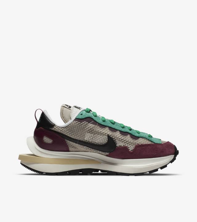 nike sacai vapor waffle string