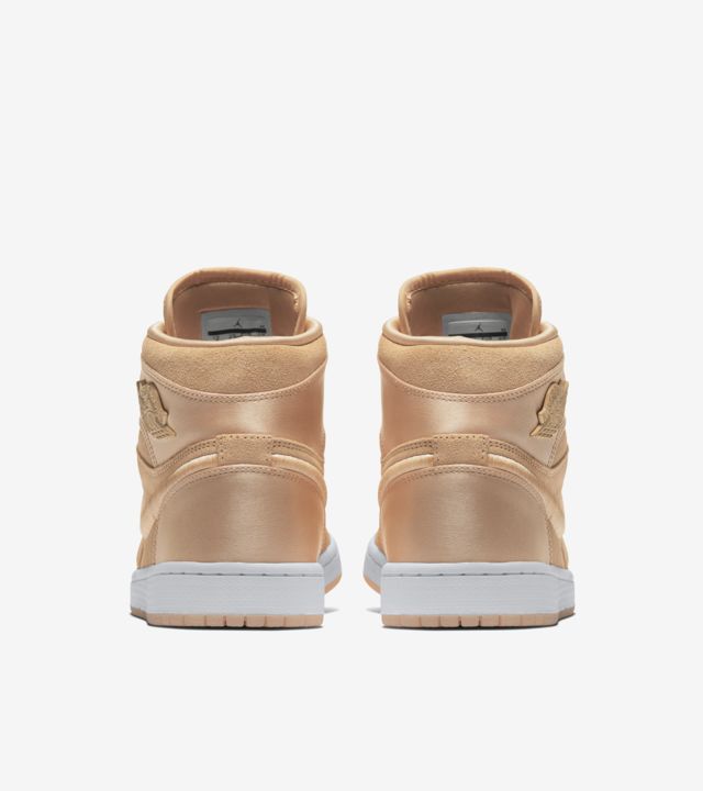 arctic peach jordan 1