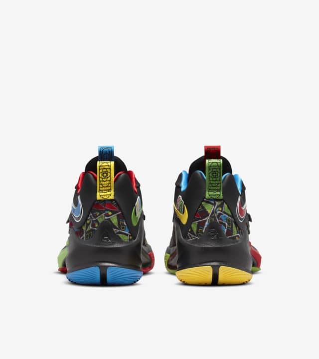 Freak 3 'UNO Face It' Release Date. Nike SNKRS SG