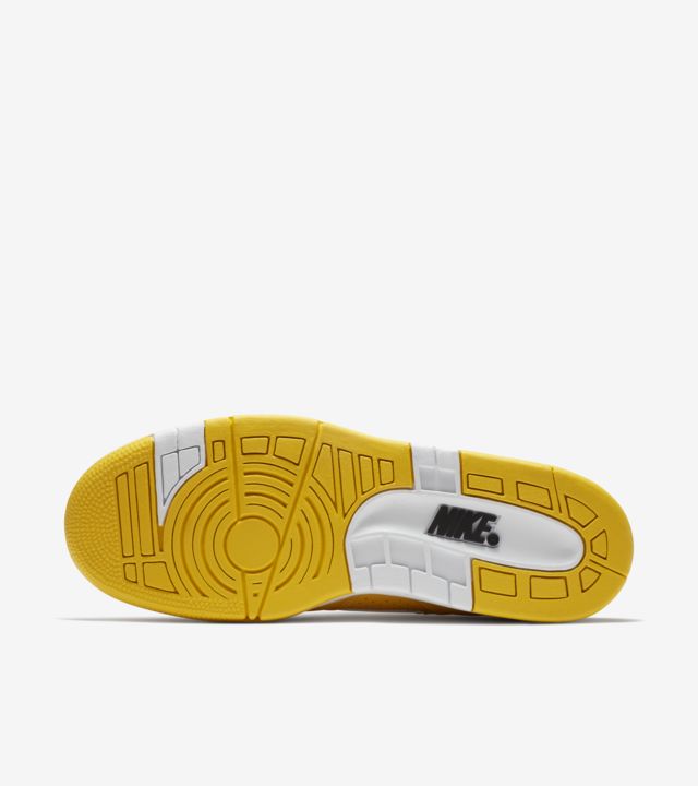 low dunks yellow