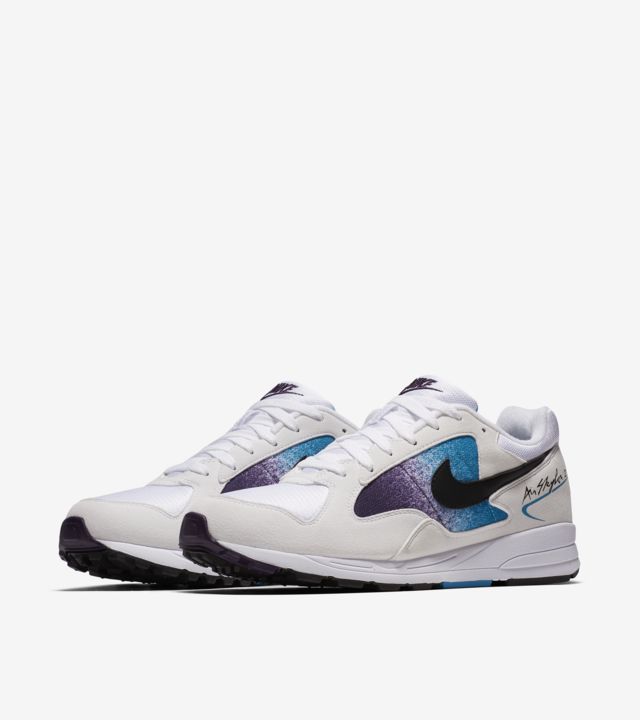 air nike white and blue