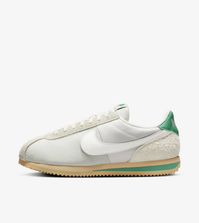 shoe carnival nike cortez