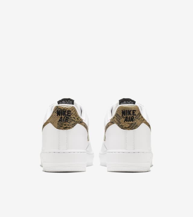 ivory snake af1