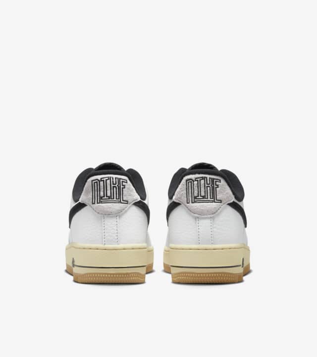 Women's Air Force 1 '07 'Black and Summit White' (DR0148-101) Release ...